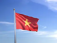 flag-vietnamese_align-left