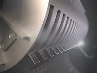 close-up of the hammers of the aduro h shredder